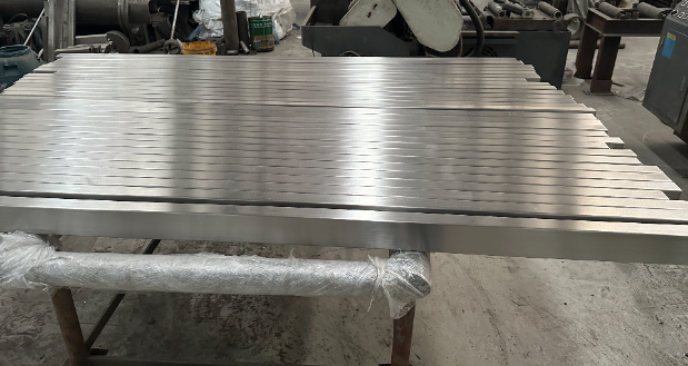 鹰潭不锈钢无缝方管 